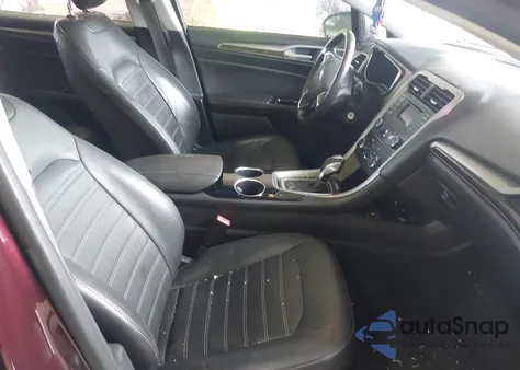 2013 Ford Fusion Hybrid Se z USA, uszkodzony, nr VIN 3FA6P0LU2DR178539